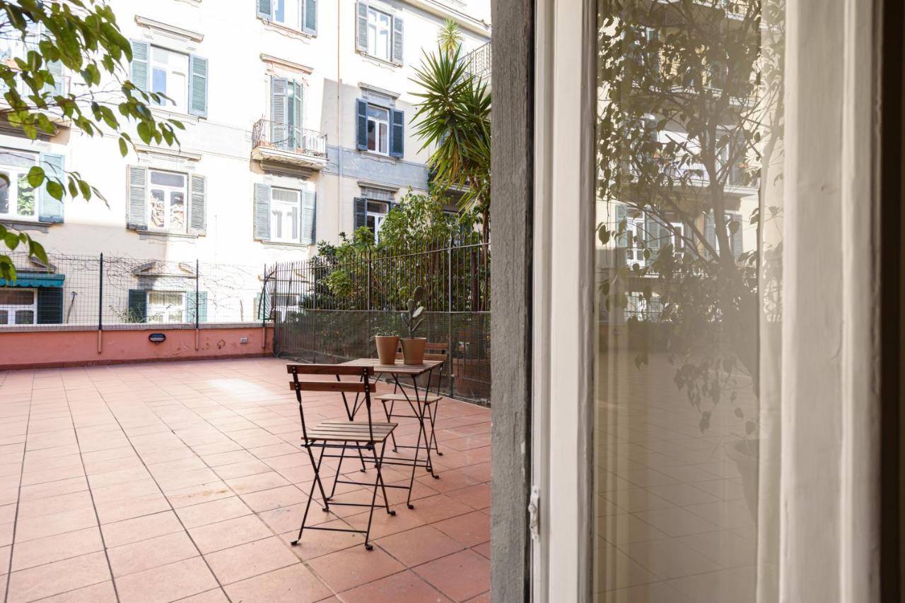 Appartement Largo Vasto A Chiaia 82